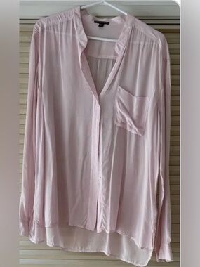 James Perse Pale Pink Button-Down Silk-Feel Blouse